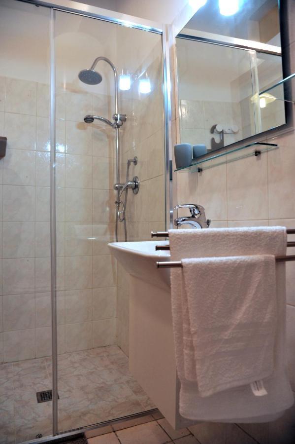 Casa Salonia Apartment Noto Luaran gambar